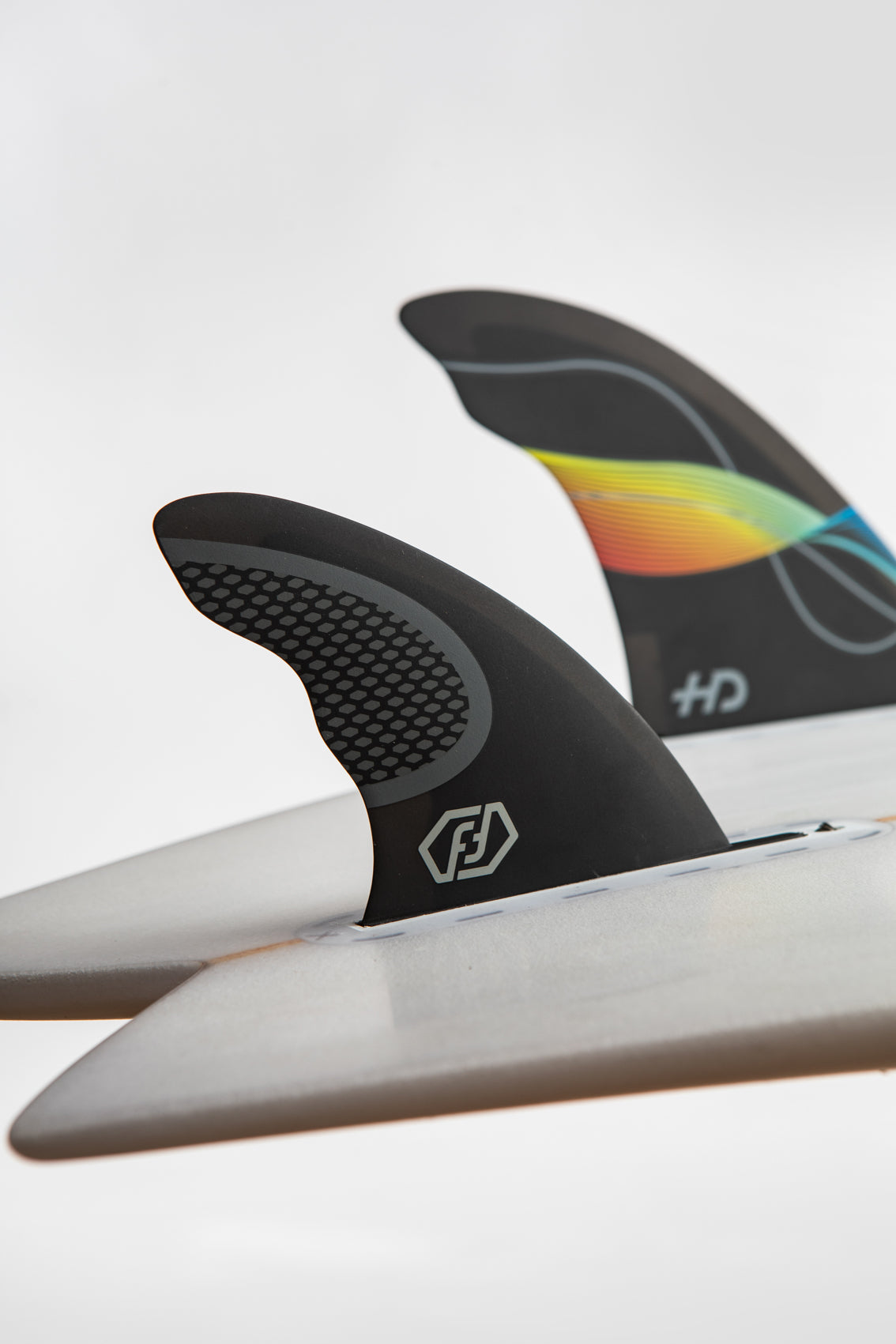 HYDRODYNAMIC TWIN FIN 2+1. FUTURES